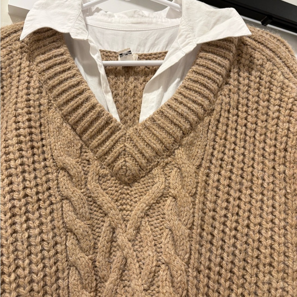 River Island Cable Knit Hybrid Shirt Dress in Beige - Picture 7 of 10